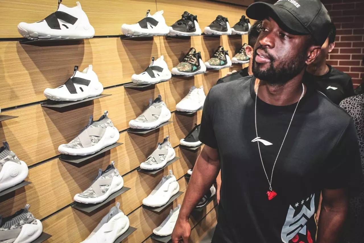 而另一端 而另一端